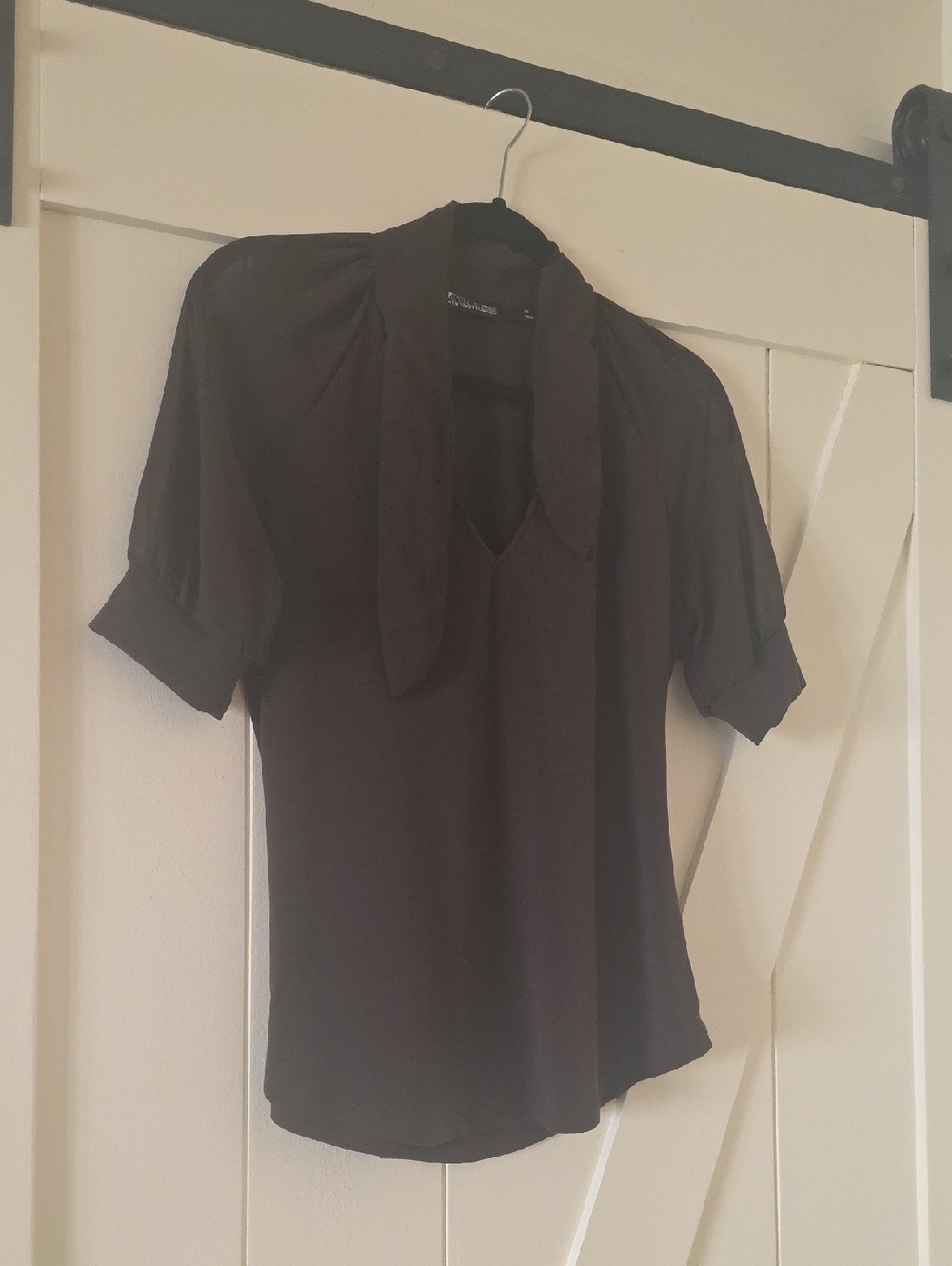 Women's Brown Tie-Neck Short Sleeve Top